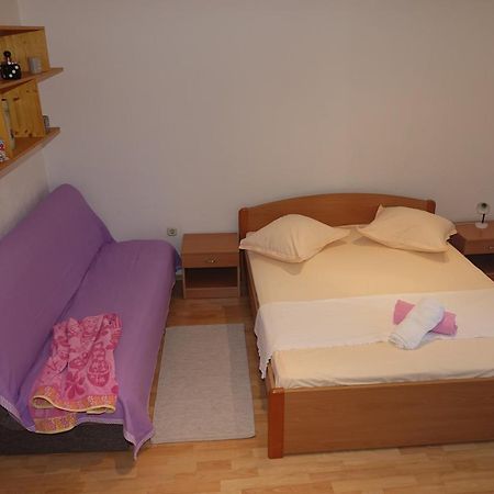 Appartement Roza à Baška Voda Extérieur photo