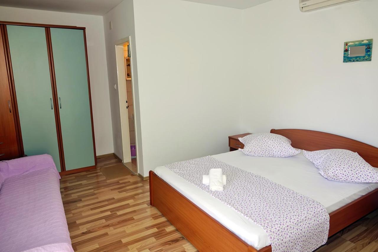 Appartement Roza à Baška Voda Extérieur photo