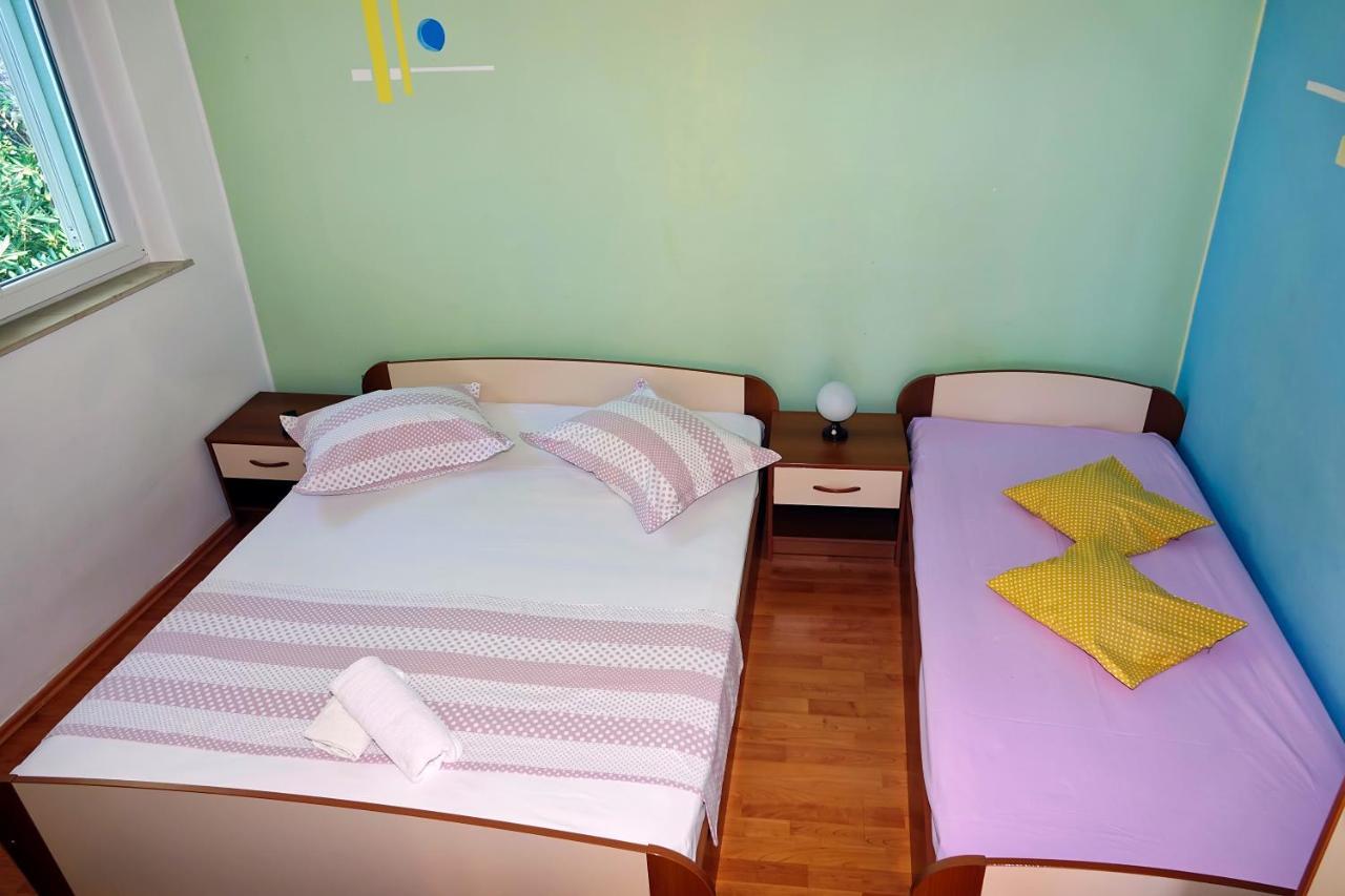 Appartement Roza à Baška Voda Extérieur photo