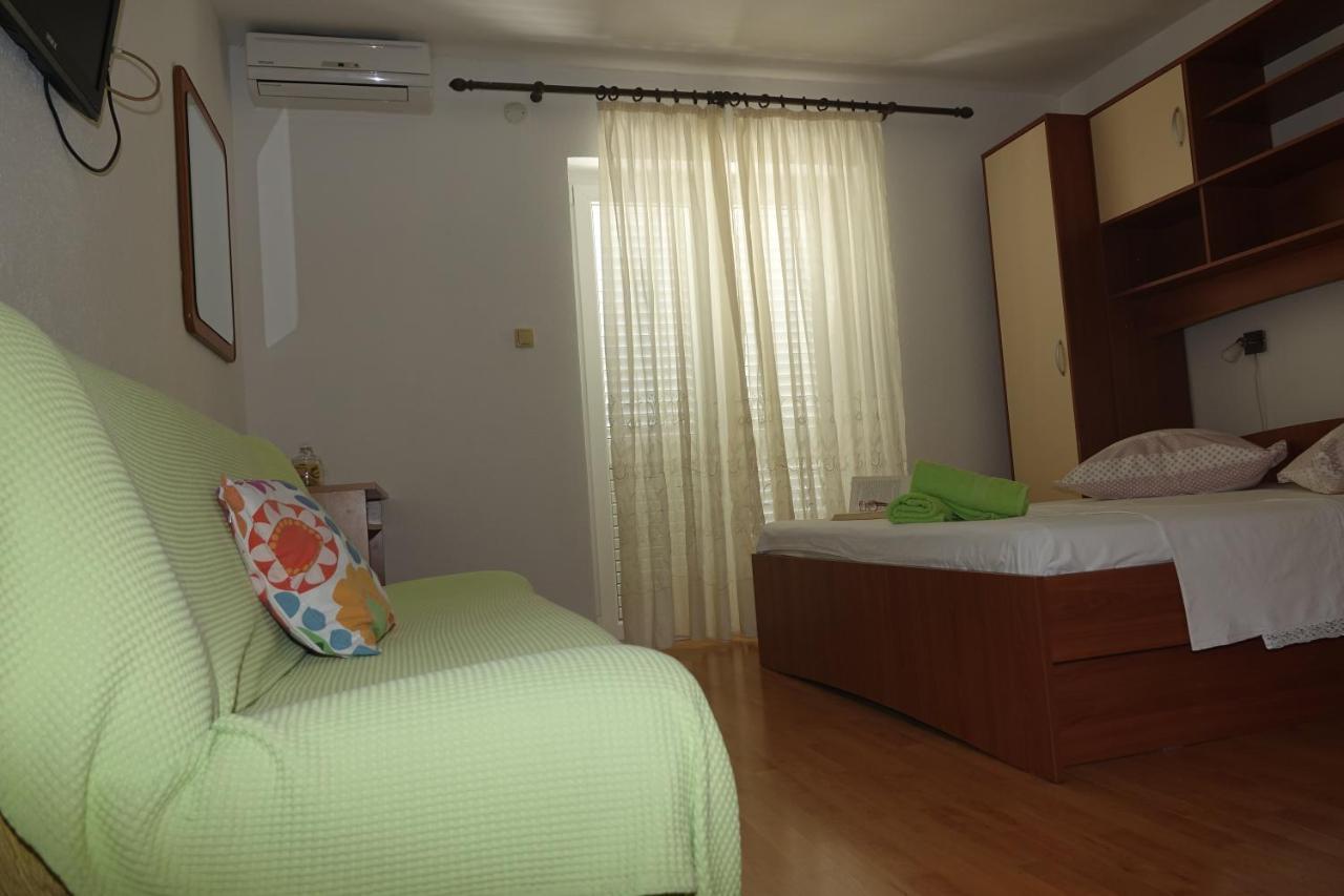 Appartement Roza à Baška Voda Extérieur photo