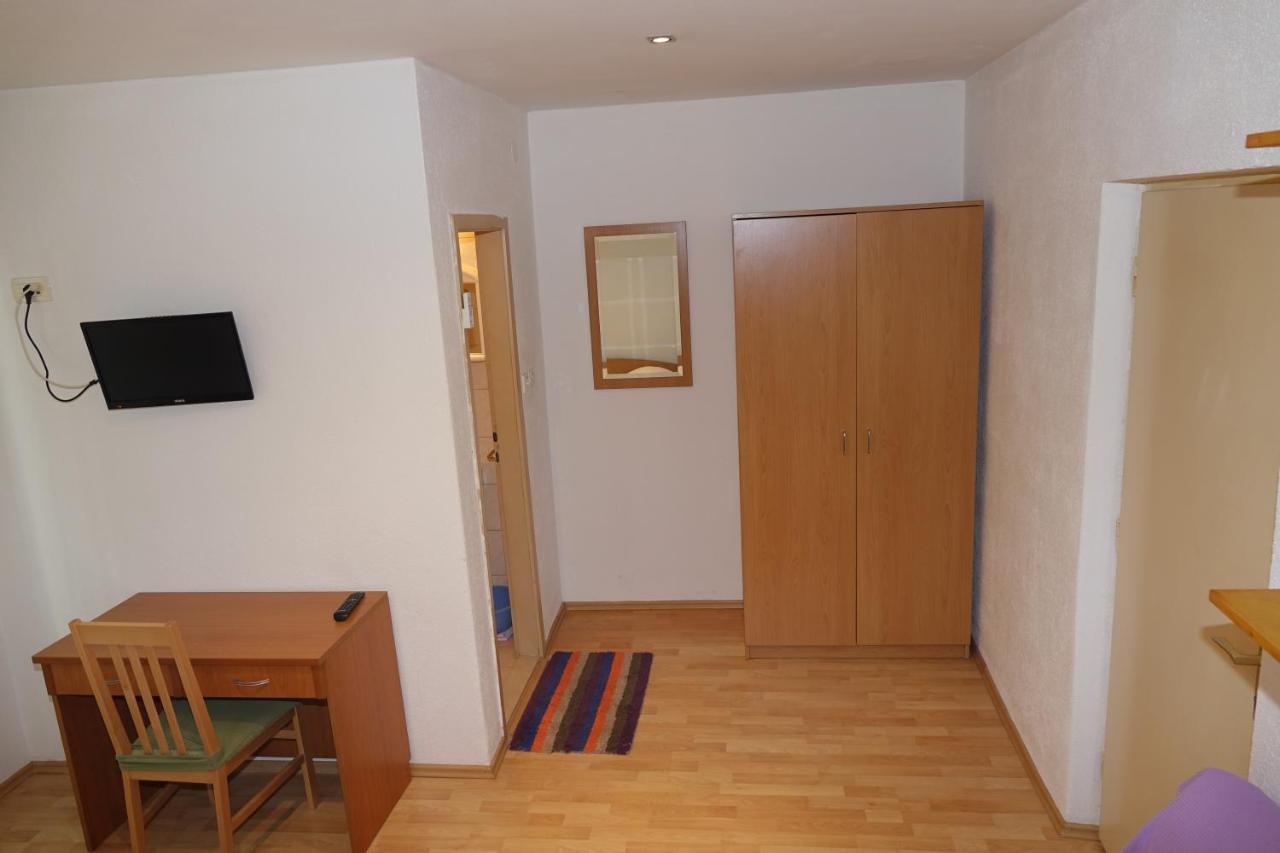 Appartement Roza à Baška Voda Extérieur photo